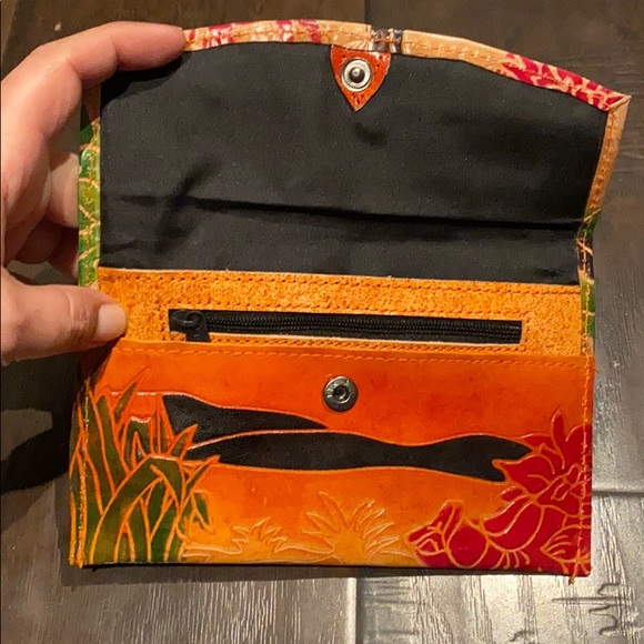 Elephant Trunks Up Novelty Print Wallet Good Luck - Picture 4 of 12